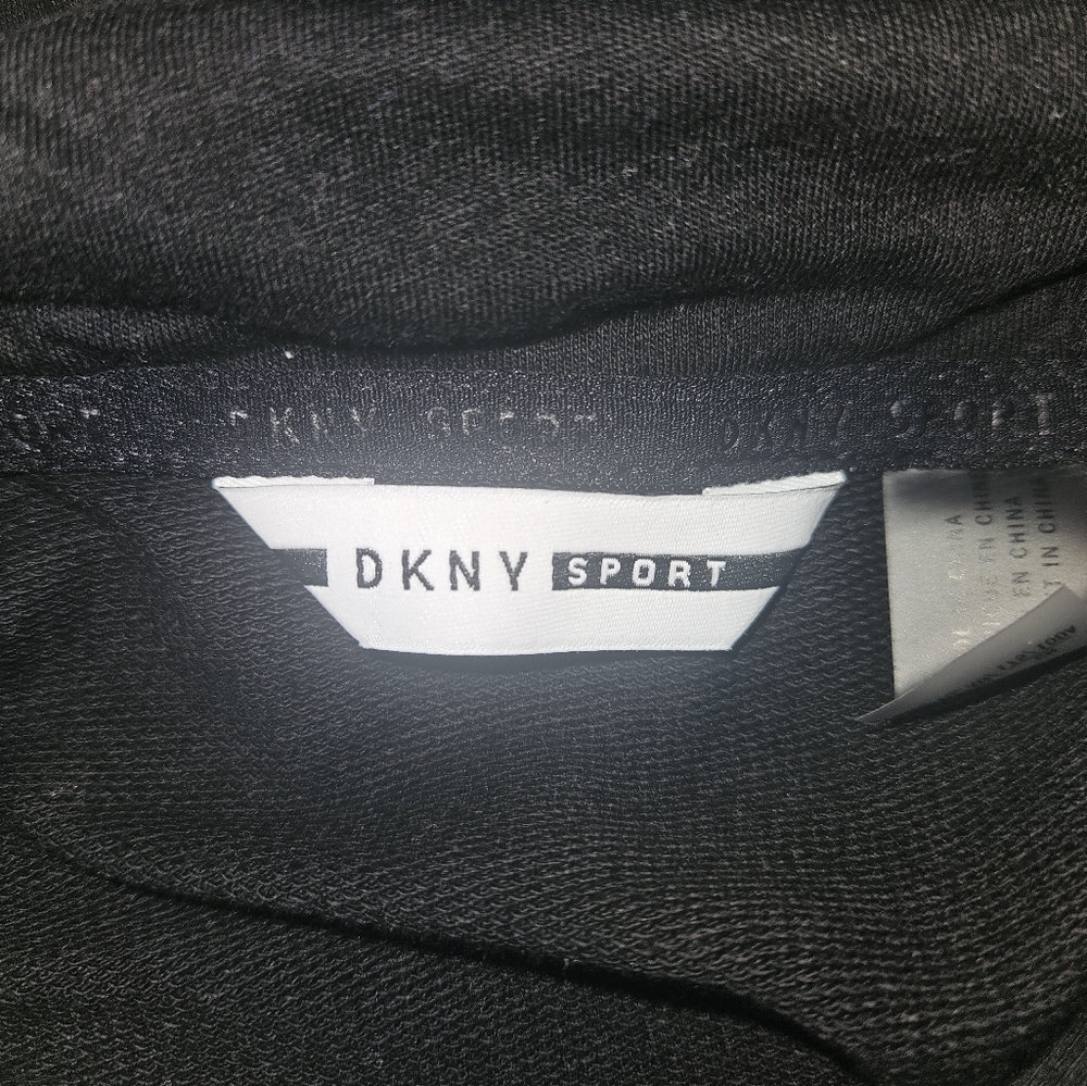 🖤 DKNY Athletic Crop Top Black Hoodie Sweatshirt - Size XL NWT - Picture 4 of 6